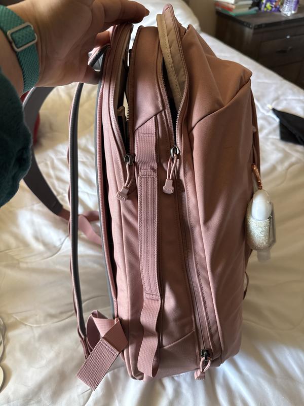 YETI Crossroads 27 L Backpack