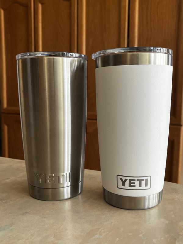 Yeti Rambler 30 oz Tumbler in Sand with MagSlider Lid