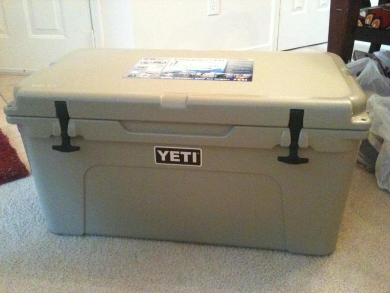 YETI 10065020000 TUNDRA 65 HARD COOLER