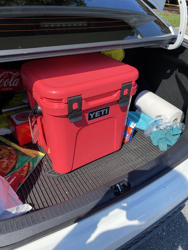 YETI Roadie 24 Insulated Chest Cooler, Harvest Red at