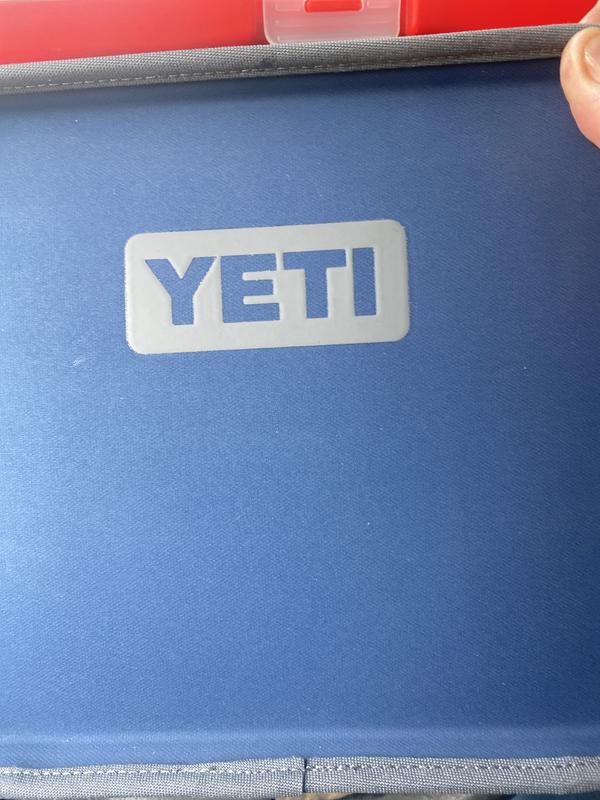  YETI Daytrip Lunch Box, Highlands Olive: Home & Kitchen