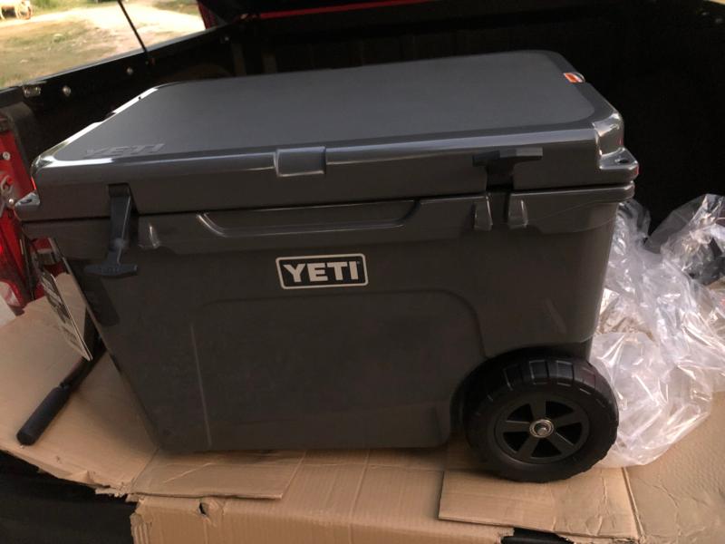 YETI, Tundra Haul Cooler - Zola