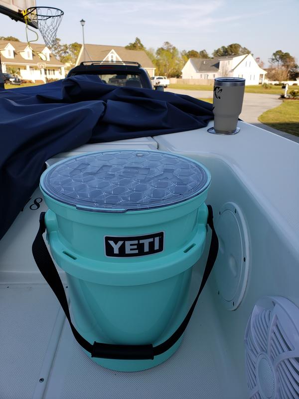 Yeti Loadout  The Last Bucket You'll Ever Need — Into the Blue