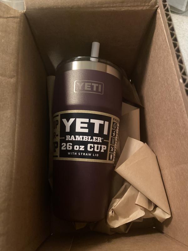 YETI Rambler 26 oz Straw Cup, Vacuum Insulated, Stainless Steel with Straw  Lid, Nordic Purple