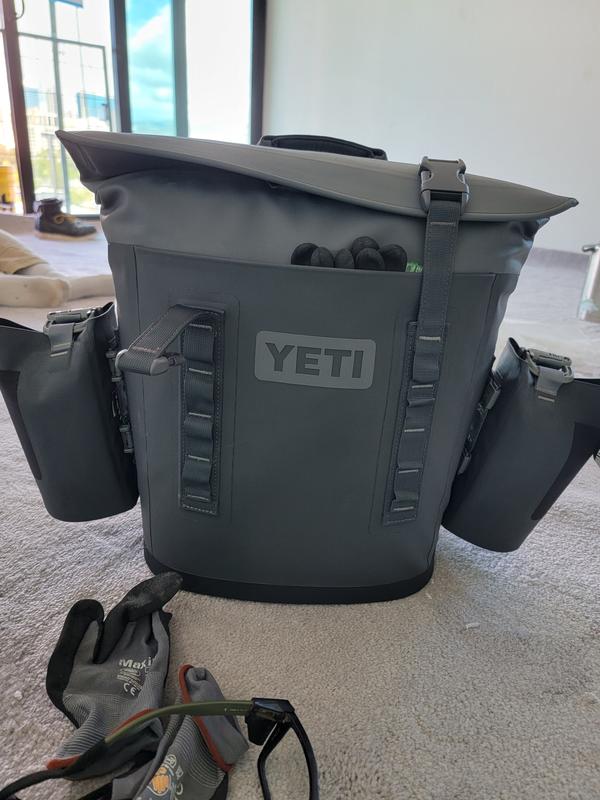 Yeti M12 Soft Backpack Cooler - Charcoal