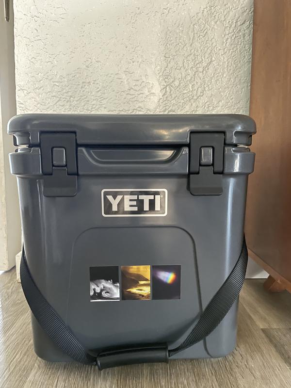 YETI Roadie 24 Hard Cooler -BIMINI PINK Limited Edition - New in Box