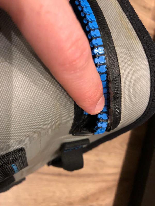 Yeti store broken zipper