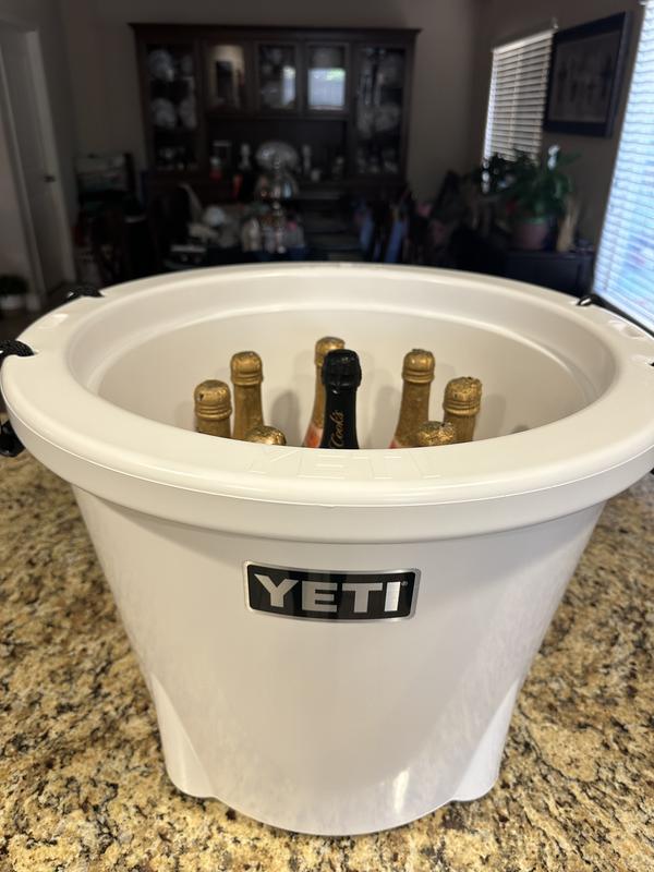 YETI Tank 45 Bucket Cooler (Desert Tan) For Party Lounge – JLF Adventures