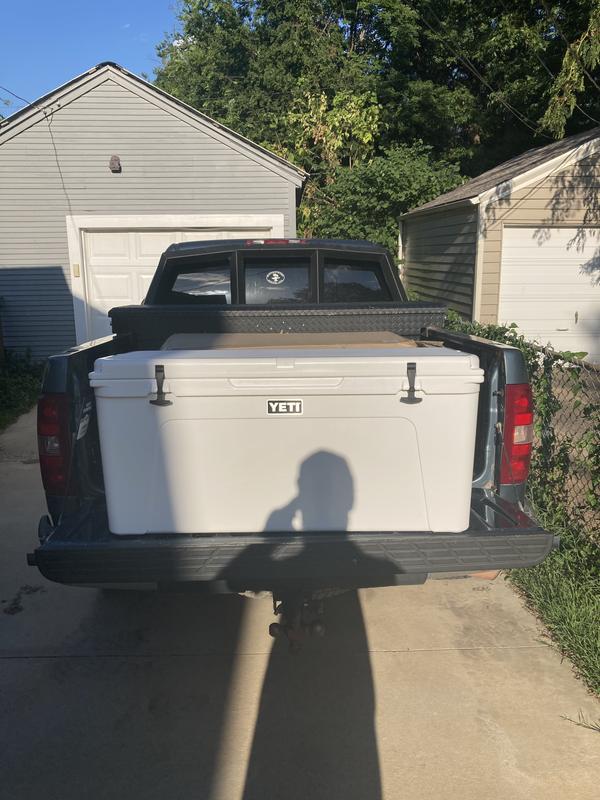 Yeti 2024 tundra 160