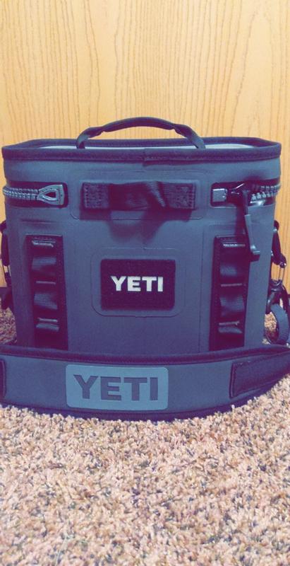 YETI Hopper Flip 8 Charcoal