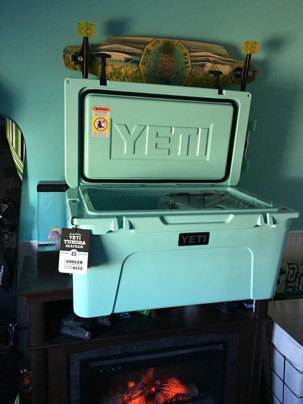 Yeti Coolers 10065350000