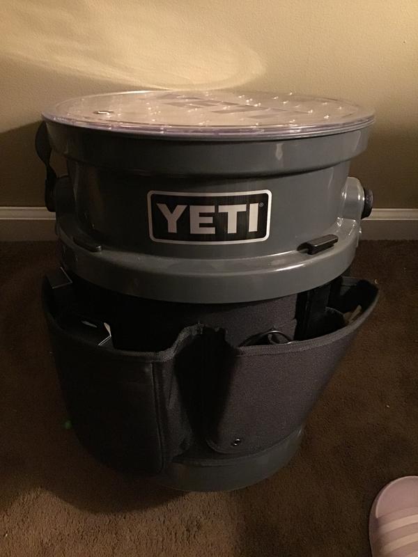 YETI LoadOut 5-Gallon Bucket Gear Belt – Crook and Crook Fishing