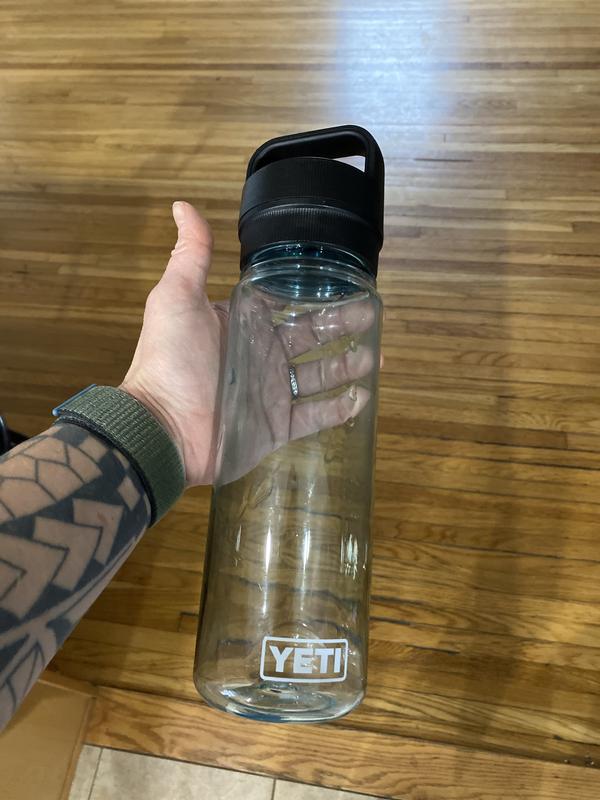 Yeti Yonder .75l Water Bottle, Water Bottles & Jugs