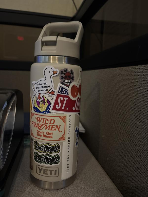 YETI Rambler 769 ML Colour Cap Insulated Water Bottle