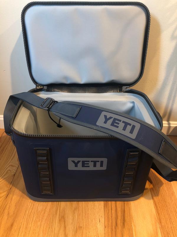 Yeti Cooler, Hopper Flip 18, Charcoal