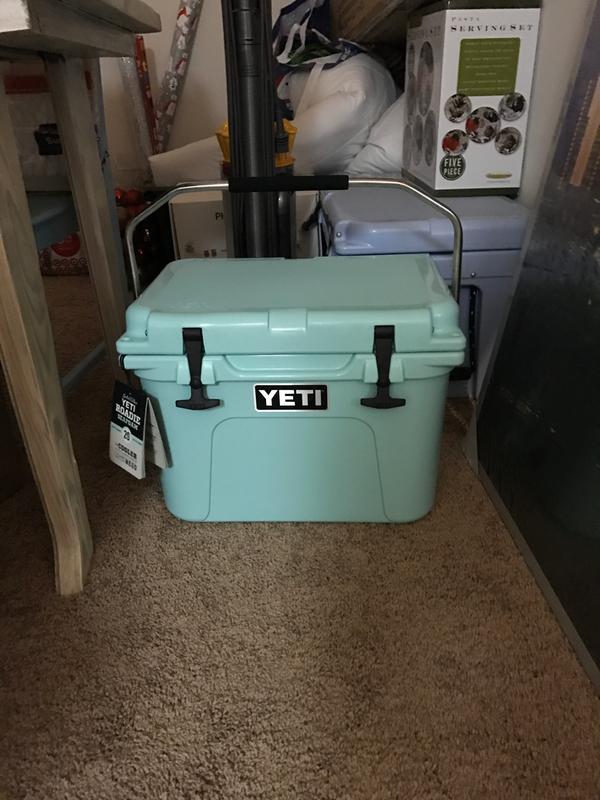 Yeti best sale roadie seafoam