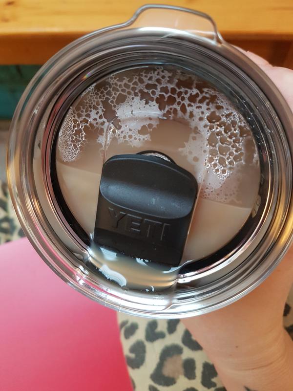 Is it normal for liquid to leak through the magnet slider lid? :  r/YetiCoolers