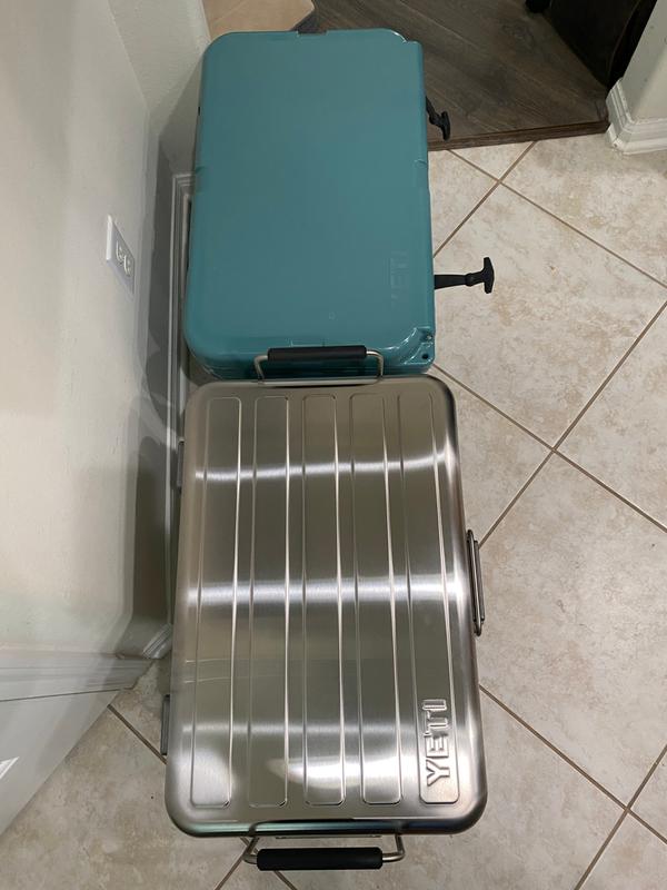 YETI V Series 55, Stainless Steel Vacuum Insulated Hard Cooler