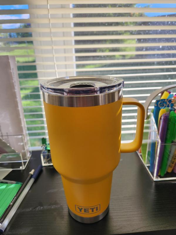 YETI Rambler 30 oz Travel Mug With Stronghold Lid