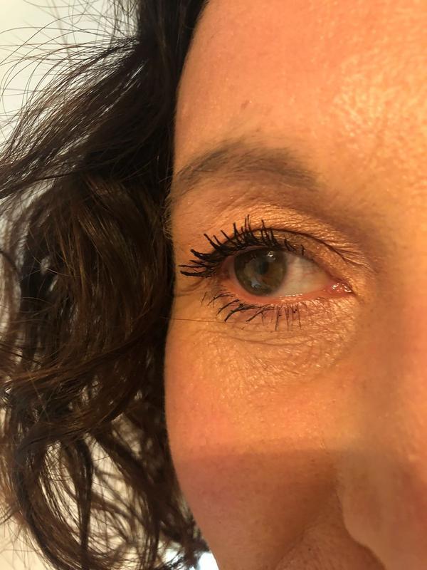 With both primer and mascara