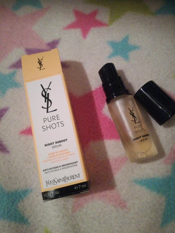 Lovely hydrating night serum