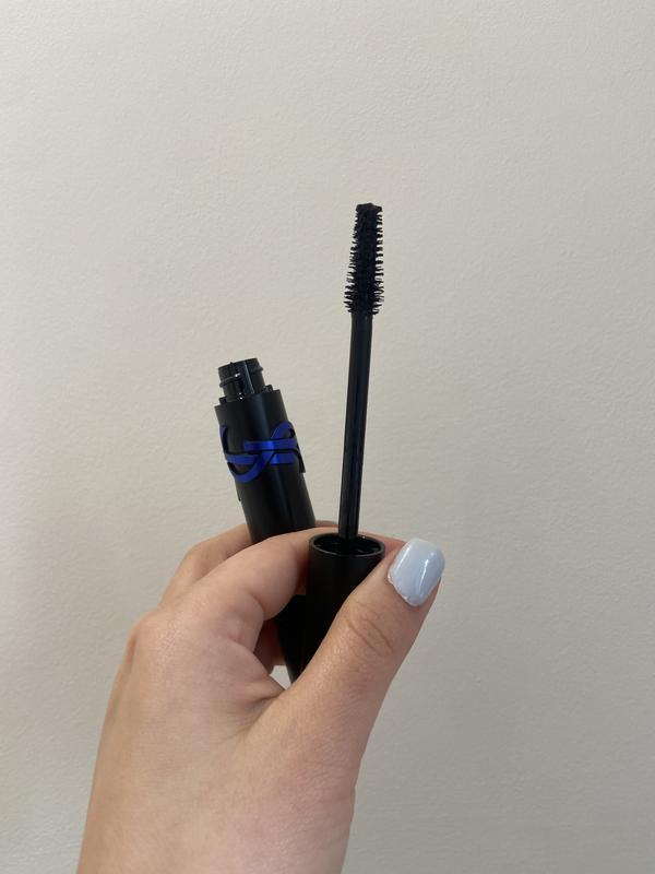 Wand and brush, perfect match!
