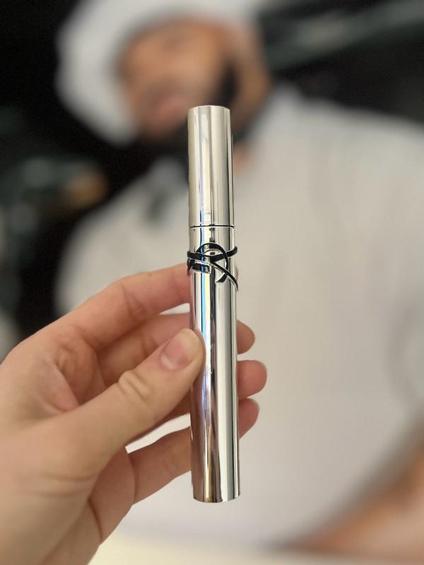 Customer carousel item 5.