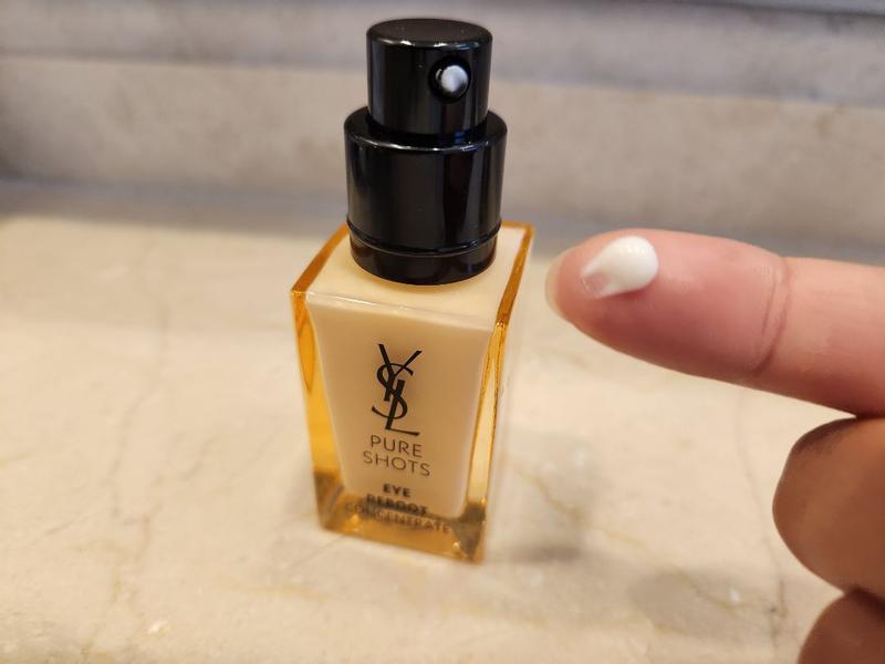 Yves Saint Laurent Brightening Cream-to Serum Eye Treatment
