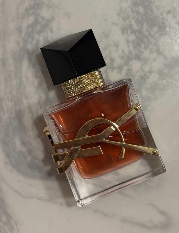 Customer carousel item 7.