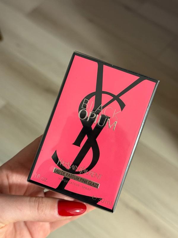 Customer photo for "A sweet, feminine and seductive fragrance with beautiful lasting power."