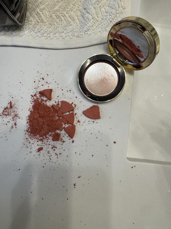 Customer photo for "Good product, but more than half fell off the pan"