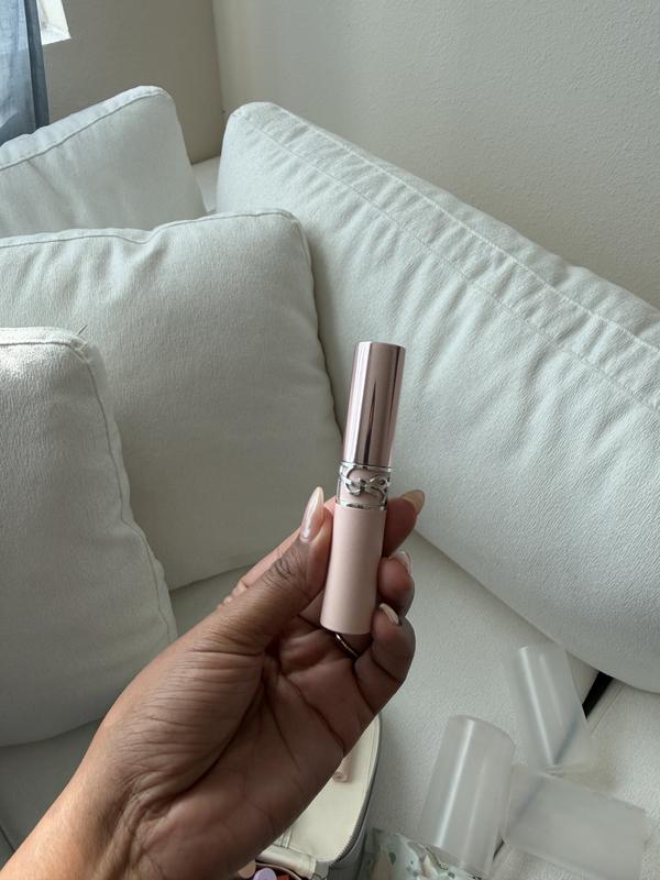 Customer photo for "Pro MUA best kept secret for Brides"