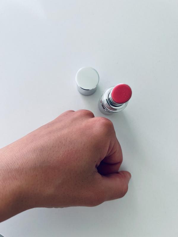 Customer carousel item 7.