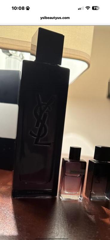 Customer carousel item 9.