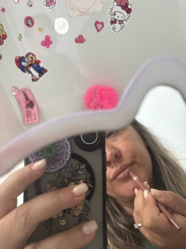 Customer carousel item 12.