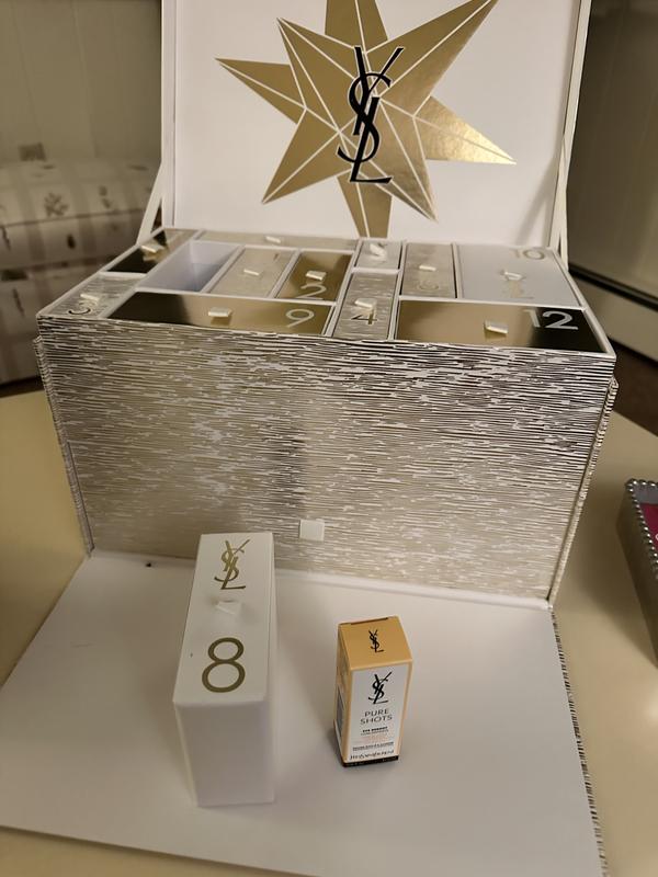 YSL アドベント カレンダー　新品　ギフトショッパー付き 新品 YSL アドベント カレンダー ギフトショッパー付き｜Yahoo!フリマ