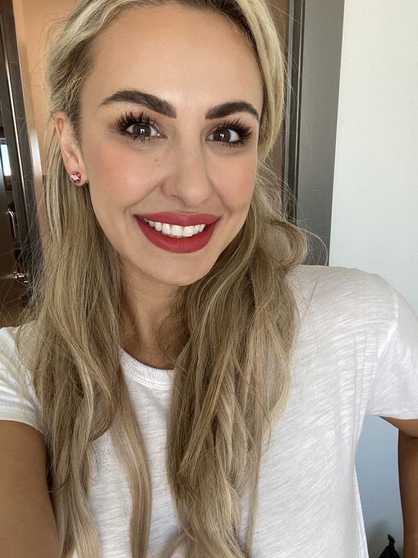 I love this lipstick!