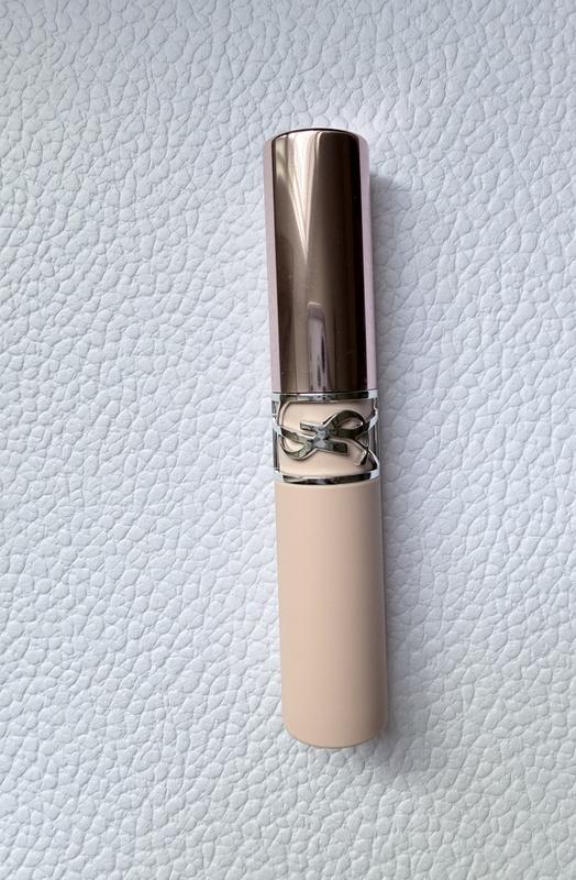 Customer carousel item 10.