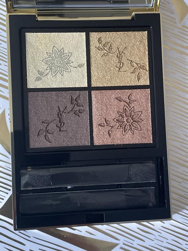 Customer carousel item 3.