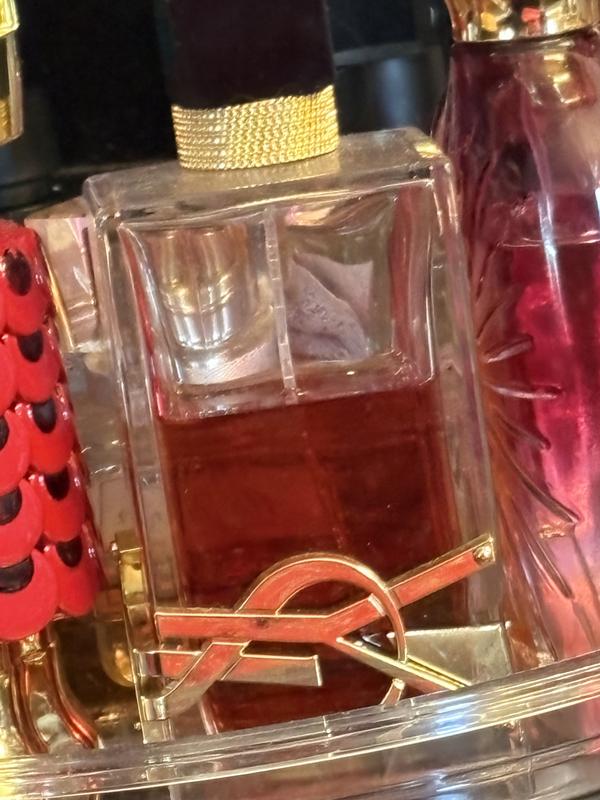 Customer carousel item 4.