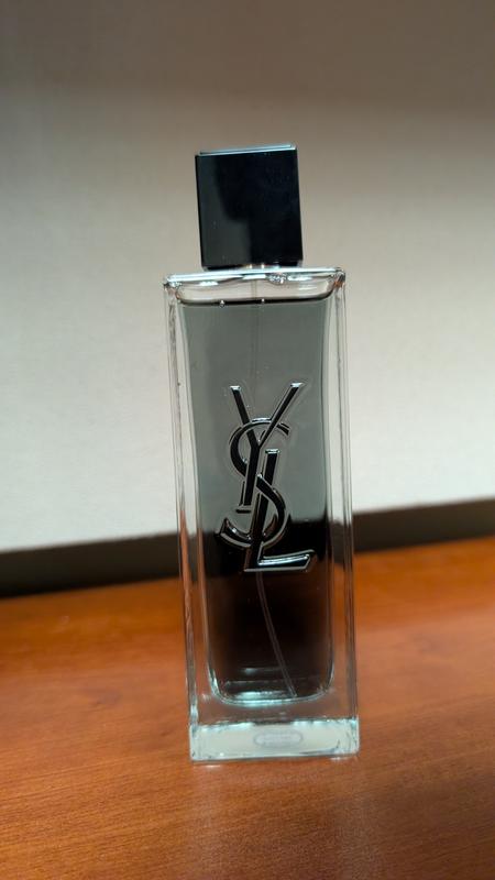 Customer photo for "Smells great but doesn't last"