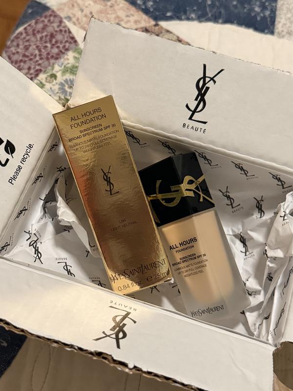 Customer photo for "Flawless all-day coverage"