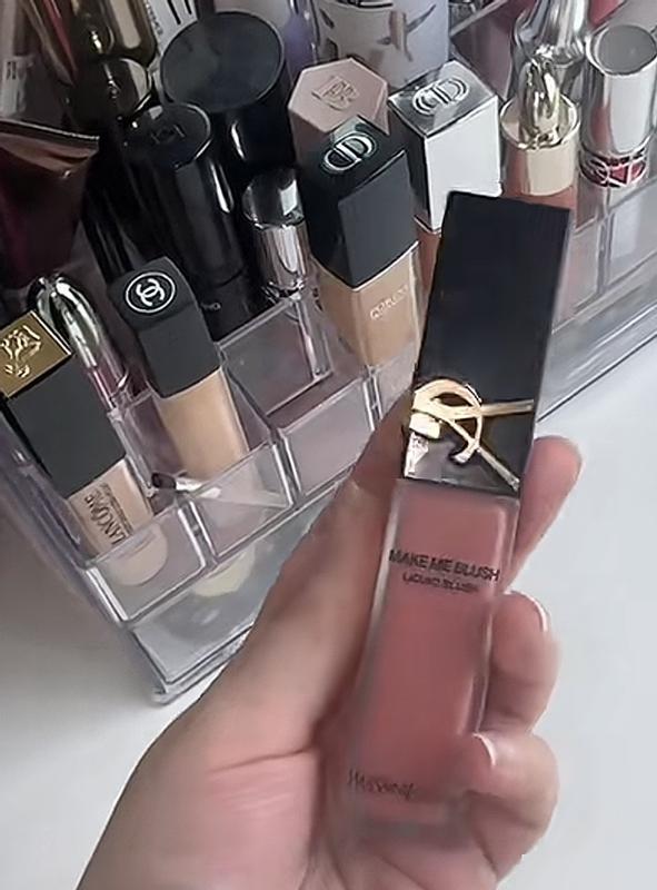 Customer carousel item 2.