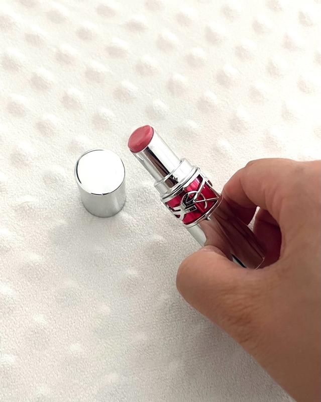 Customer carousel item 12.