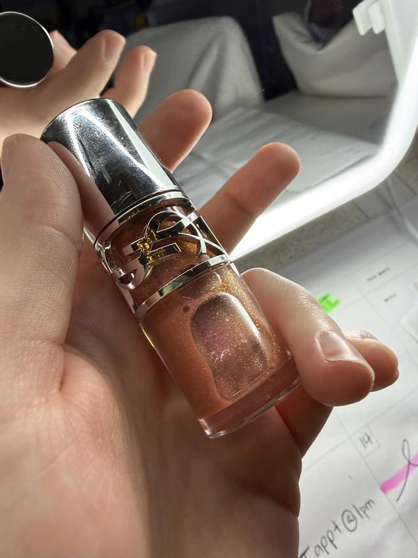 Customer carousel item 4.