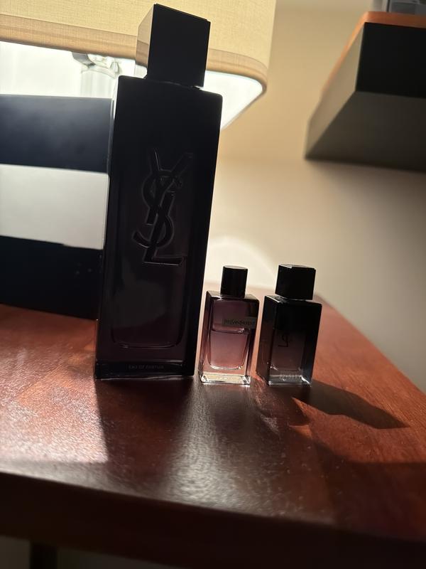 Customer carousel item 5.