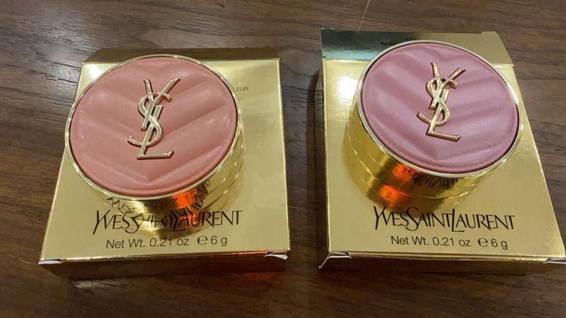 Yves Saint Laurent Make Me Blush Buildable Blurring Powder Blush