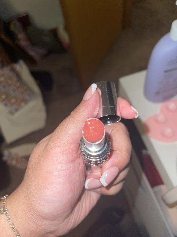 Lip packaging and shade