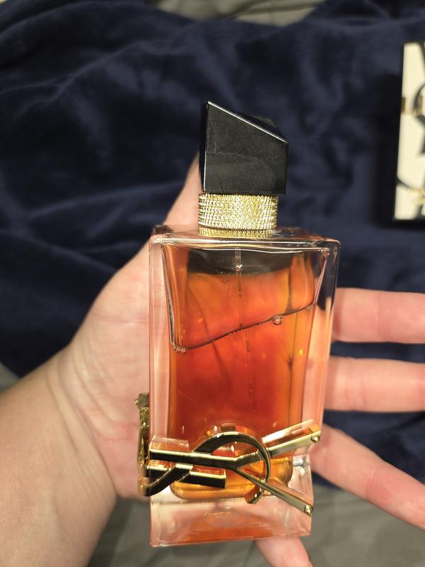 Customer carousel item 4.