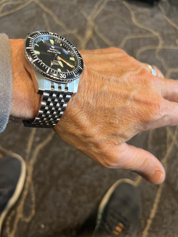 Review Thumbnail Image 2 382014583